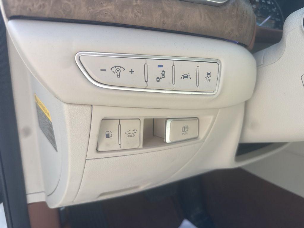 used 2022 Genesis G90 car, priced at $47,788