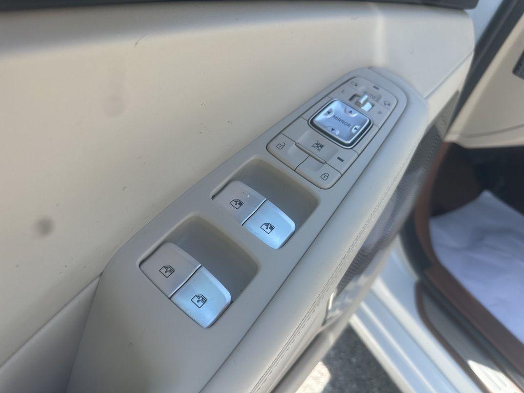 used 2022 Genesis G90 car, priced at $47,788