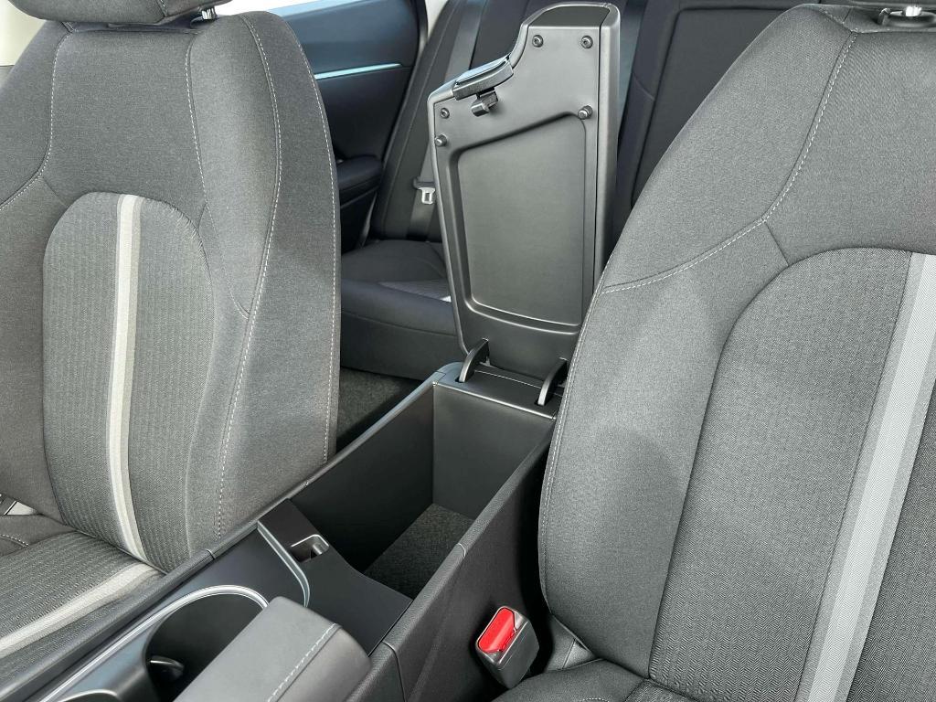 new 2025 Hyundai Sonata car, priced at $30,677
