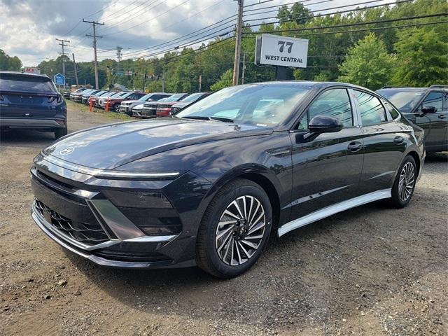 new 2024 Hyundai Sonata Hybrid car, priced at $29,296