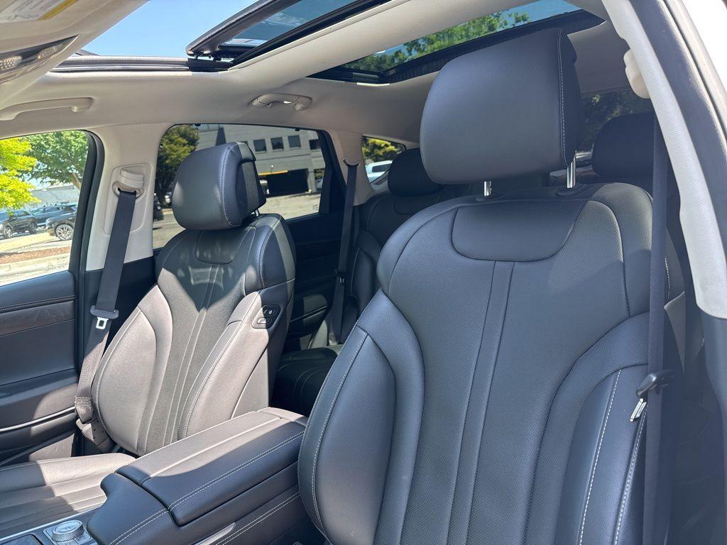 used 2021 Genesis GV80 car, priced at $41,500
