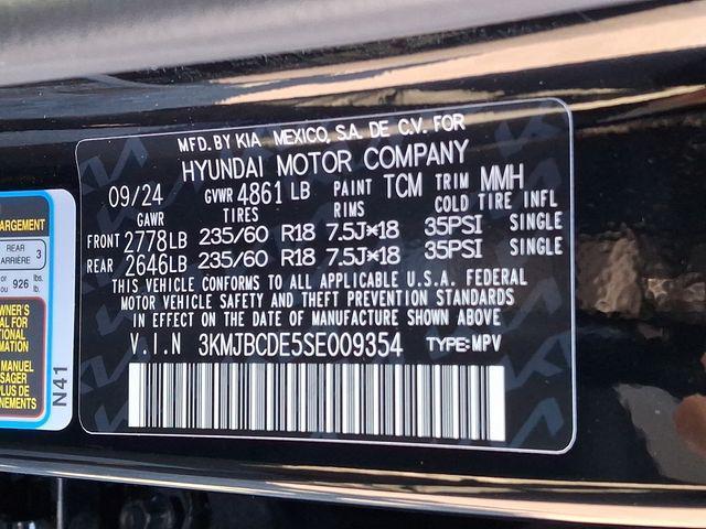 new 2025 Hyundai Tucson car, priced at $30,043