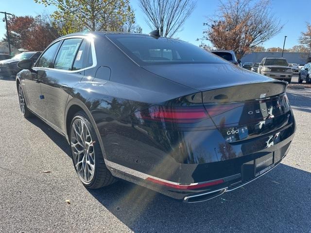 new 2025 Genesis G90 car, priced at $98,124