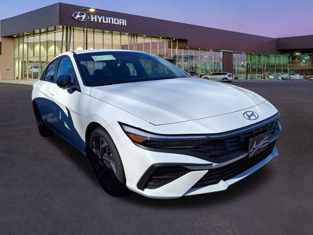 new 2025 Hyundai Elantra car, priced at $22,025