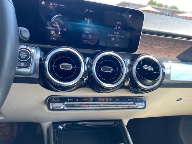 used 2020 Mercedes-Benz GLB 250 car, priced at $24,229
