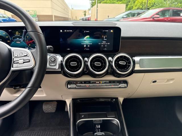 used 2020 Mercedes-Benz GLB 250 car, priced at $20,443