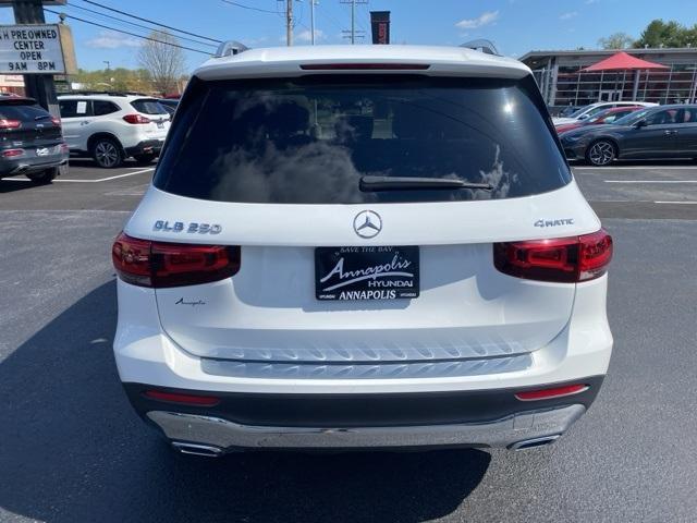 used 2020 Mercedes-Benz GLB 250 car, priced at $24,229