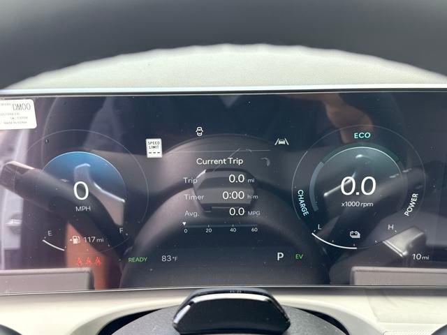 new 2025 Hyundai TUCSON Hybrid car, priced at $41,876