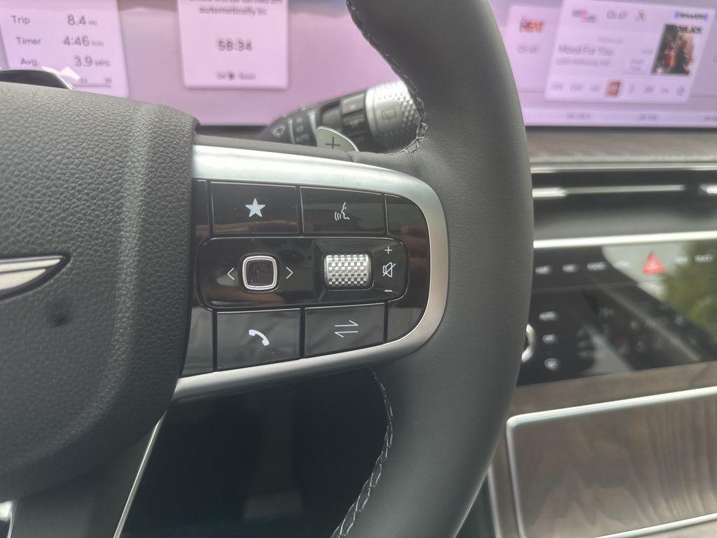 new 2025 Genesis GV80 car, priced at $64,870