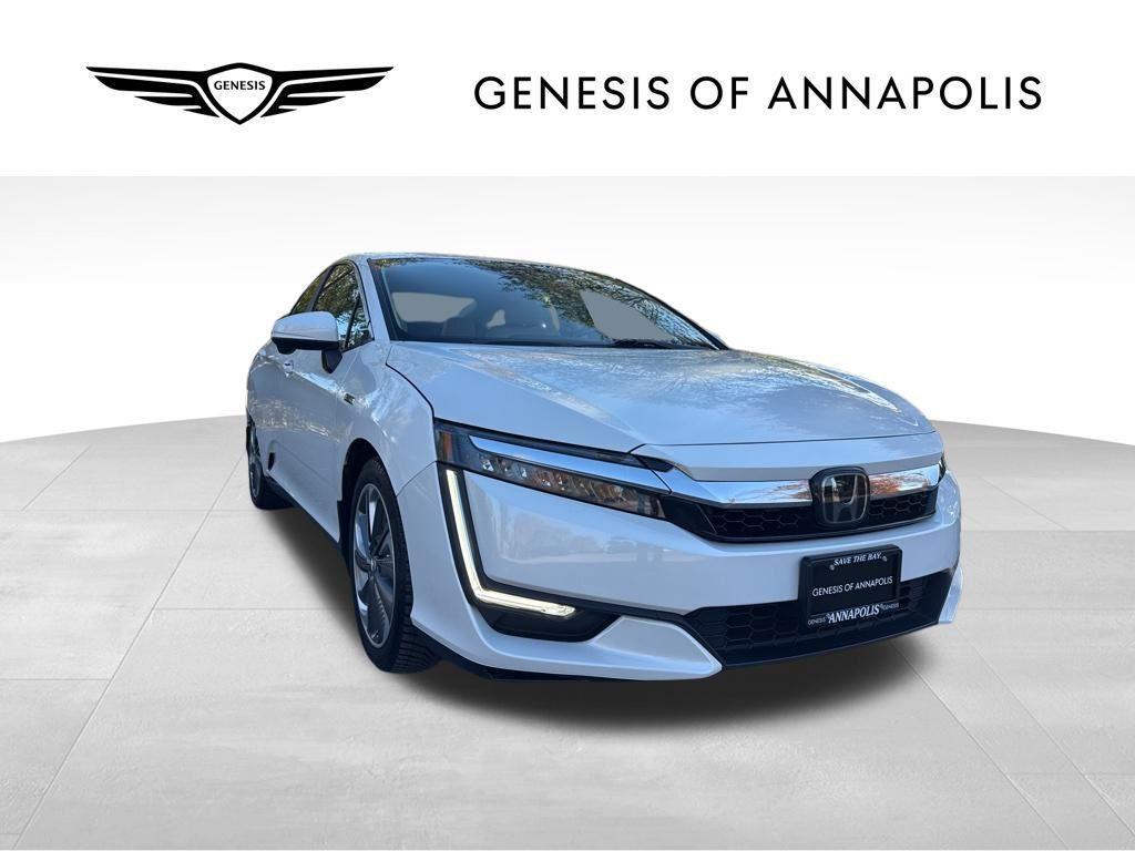used 2018 Honda Clarity Plug-In Hybrid car, priced at $17,209