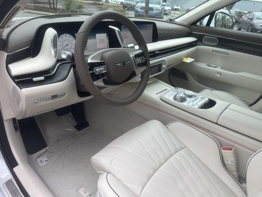 new 2025 Genesis G90 car, priced at $98,381