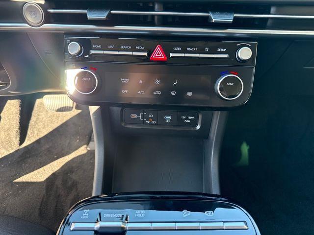 new 2026 Hyundai TUCSON Hybrid car