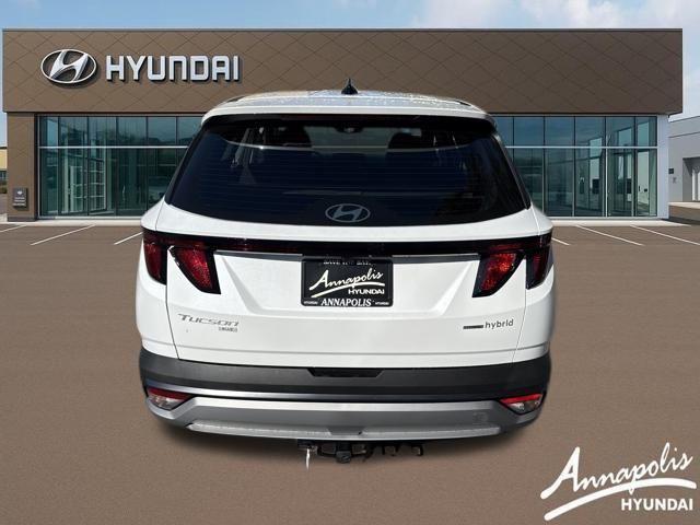 new 2026 Hyundai TUCSON Hybrid car