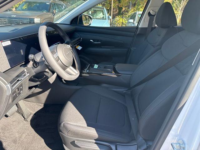 new 2026 Hyundai TUCSON Hybrid car