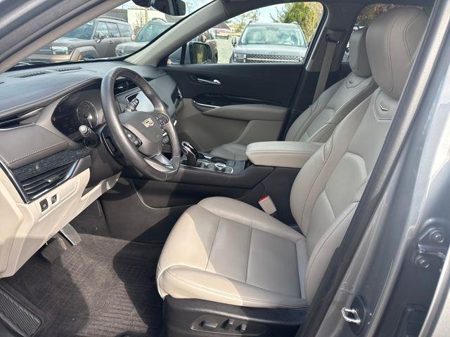 used 2023 Cadillac XT4 car, priced at $25,185