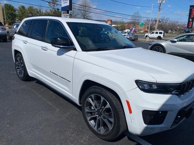 used 2023 Jeep Grand Cherokee car, priced at $37,987