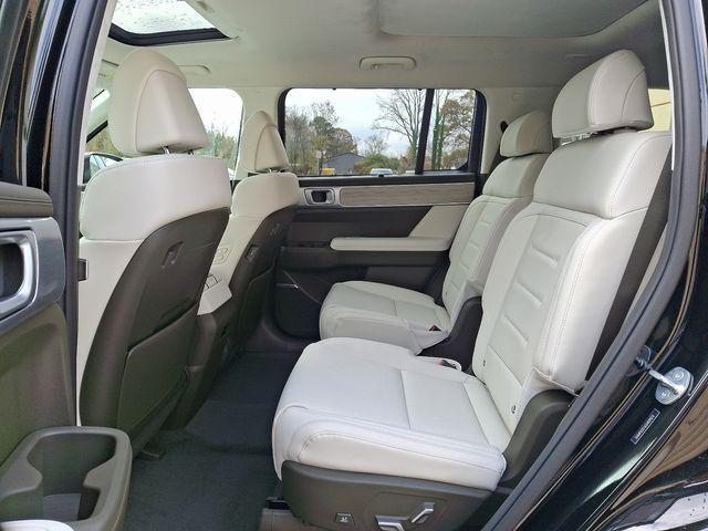 new 2025 Hyundai SANTA FE HEV car, priced at $47,590