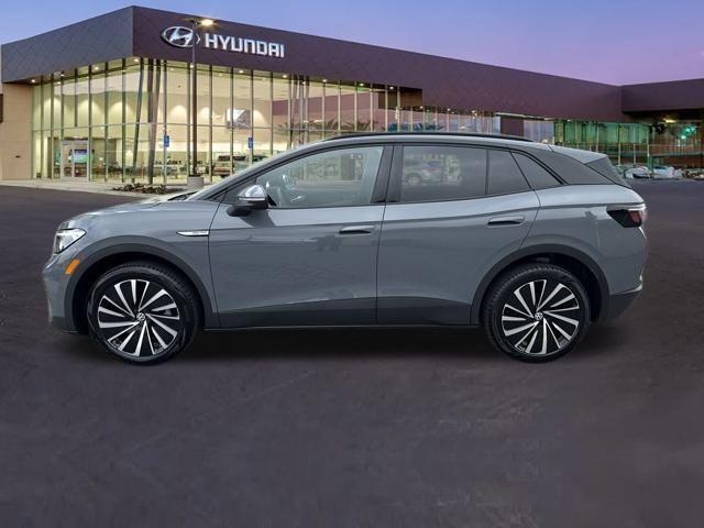 used 2024 Volkswagen ID.4 car, priced at $29,999