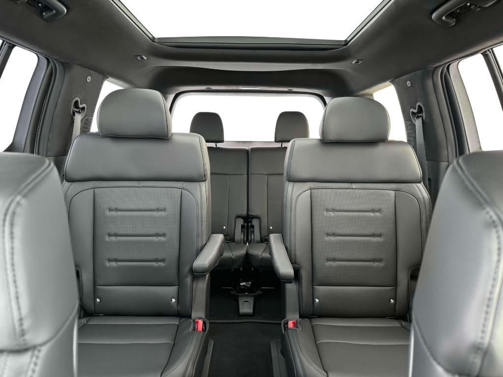 new 2025 Hyundai Santa Fe car, priced at $47,537