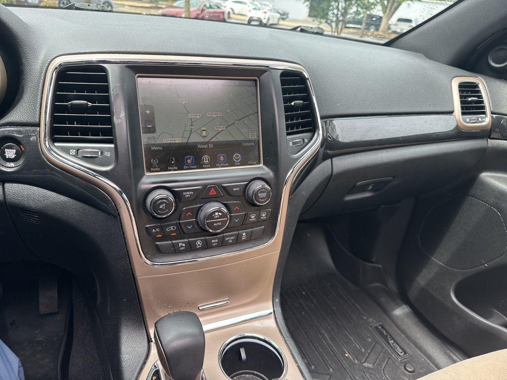 used 2016 Jeep Grand Cherokee car, priced at $13,253