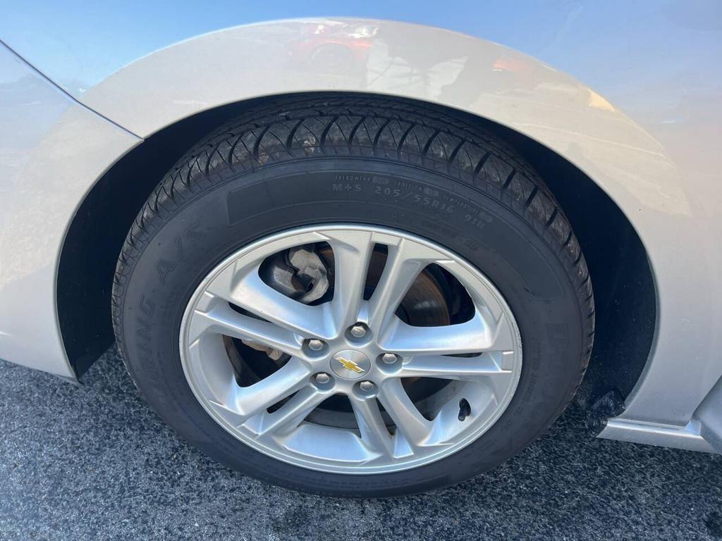 used 2017 Chevrolet Cruze car, priced at $10,595