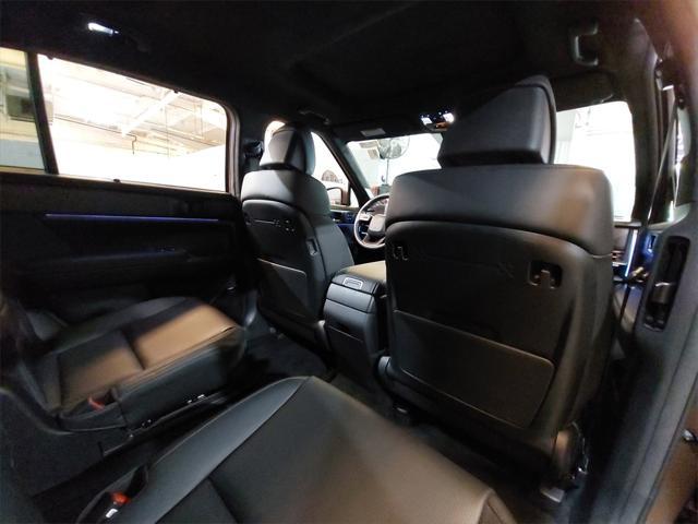used 2025 Hyundai Santa Fe car, priced at $43,560