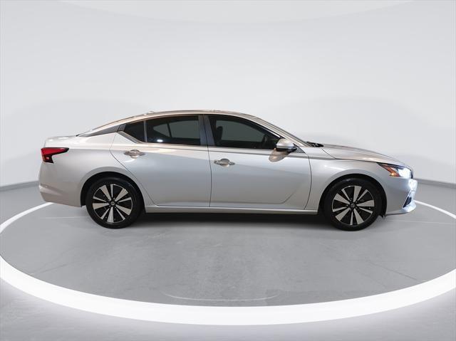 used 2022 Nissan Altima car, priced at $21,959