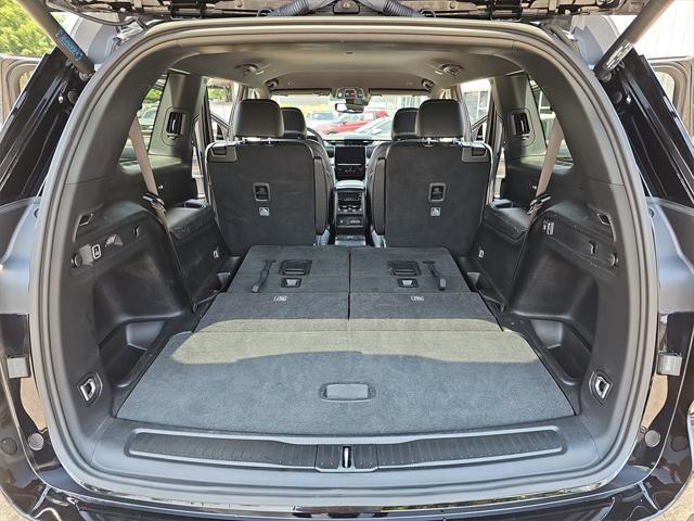 used 2024 Jeep Grand Cherokee L car, priced at $42,523