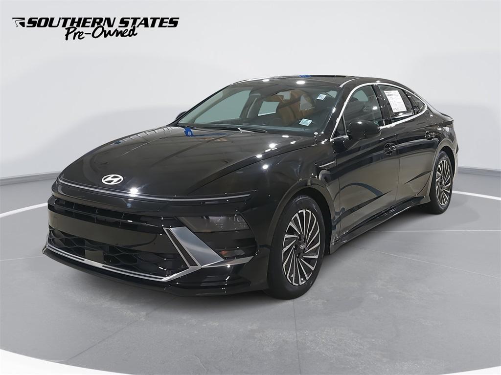 used 2024 Hyundai Sonata Hybrid car, priced at $27,453
