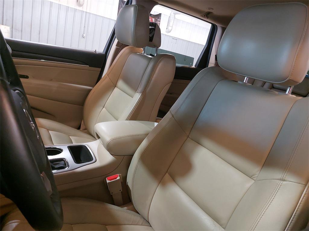 used 2018 Jeep Grand Cherokee car, priced at $16,533