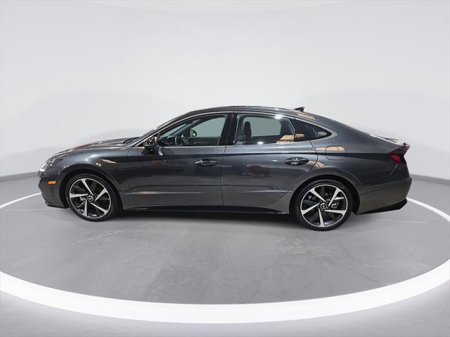used 2022 Hyundai Sonata car, priced at $25,049