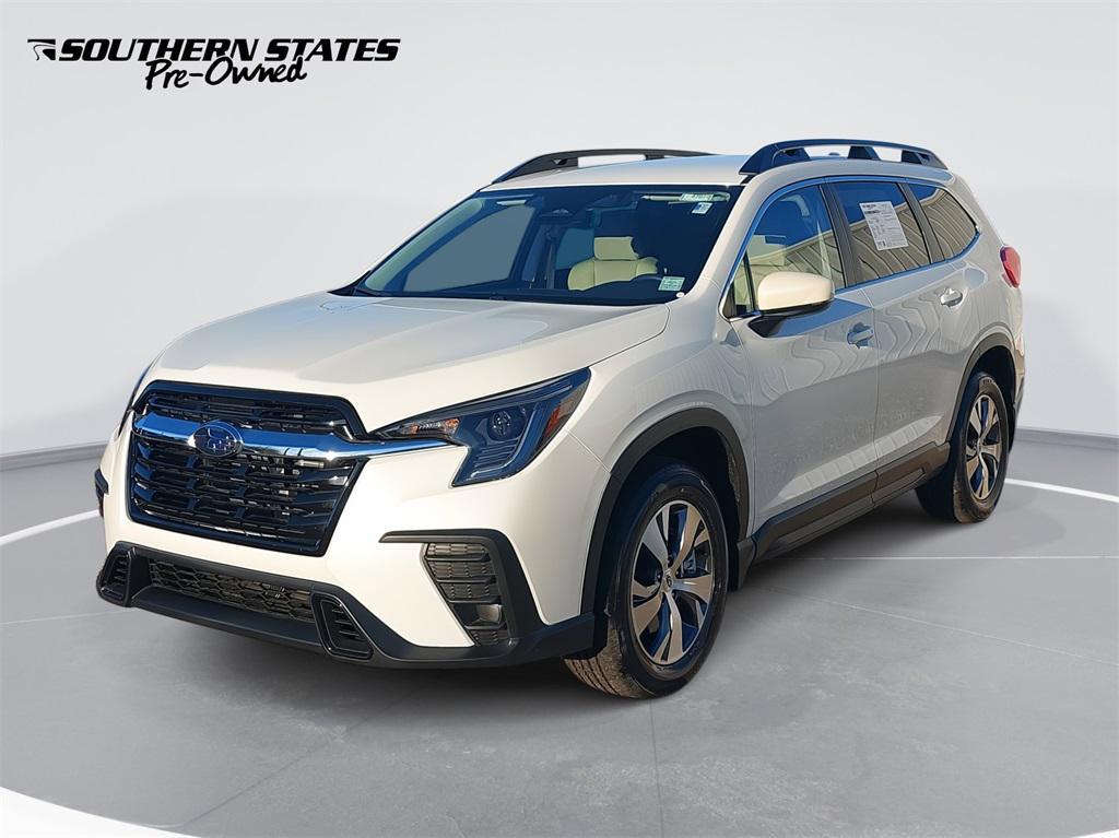 used 2025 Subaru Ascent car, priced at $37,896