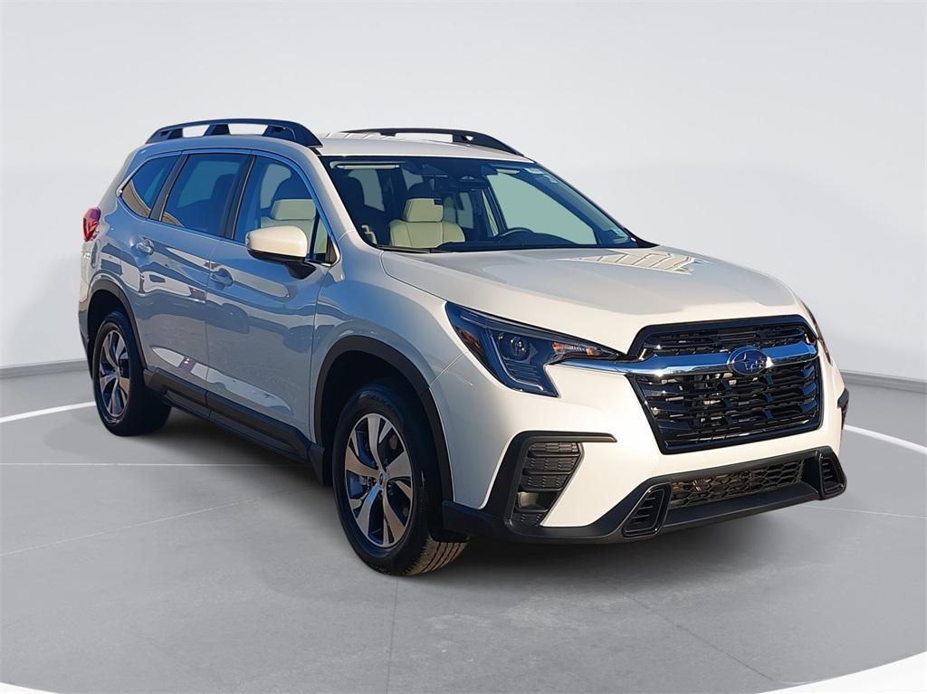 used 2025 Subaru Ascent car, priced at $37,896