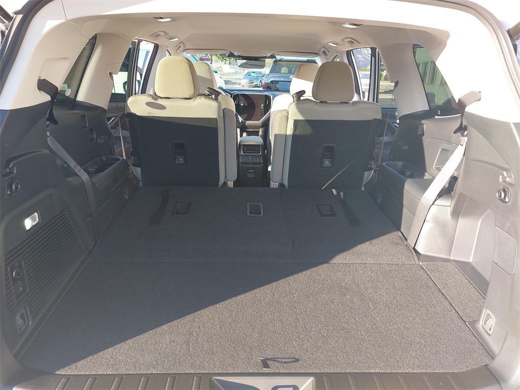 used 2025 Subaru Ascent car, priced at $37,896