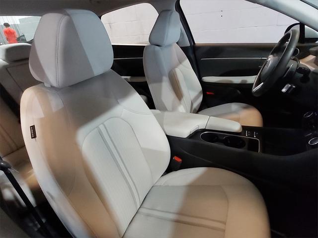 used 2024 Hyundai Sonata Hybrid car, priced at $27,610