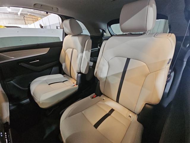 new 2025 Mazda CX-90 car, priced at $40,376