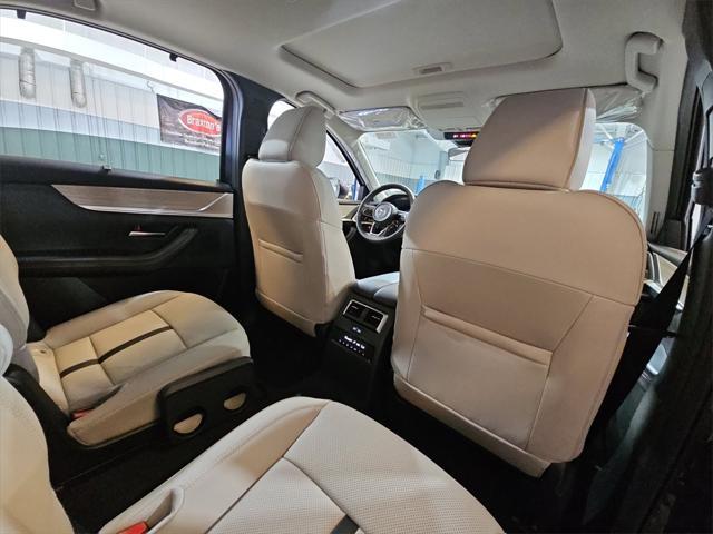 new 2025 Mazda CX-90 car, priced at $40,376