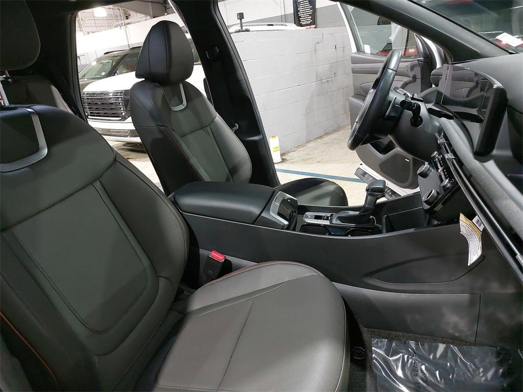 used 2025 Hyundai SANTA CRUZ car, priced at $41,108