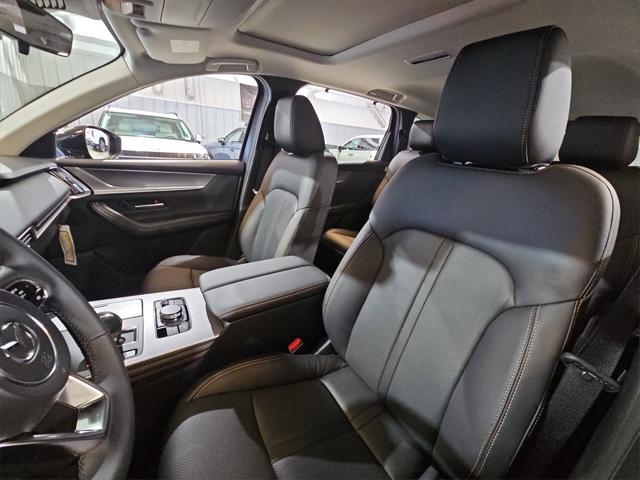 new 2025 Mazda CX-90 car, priced at $40,376