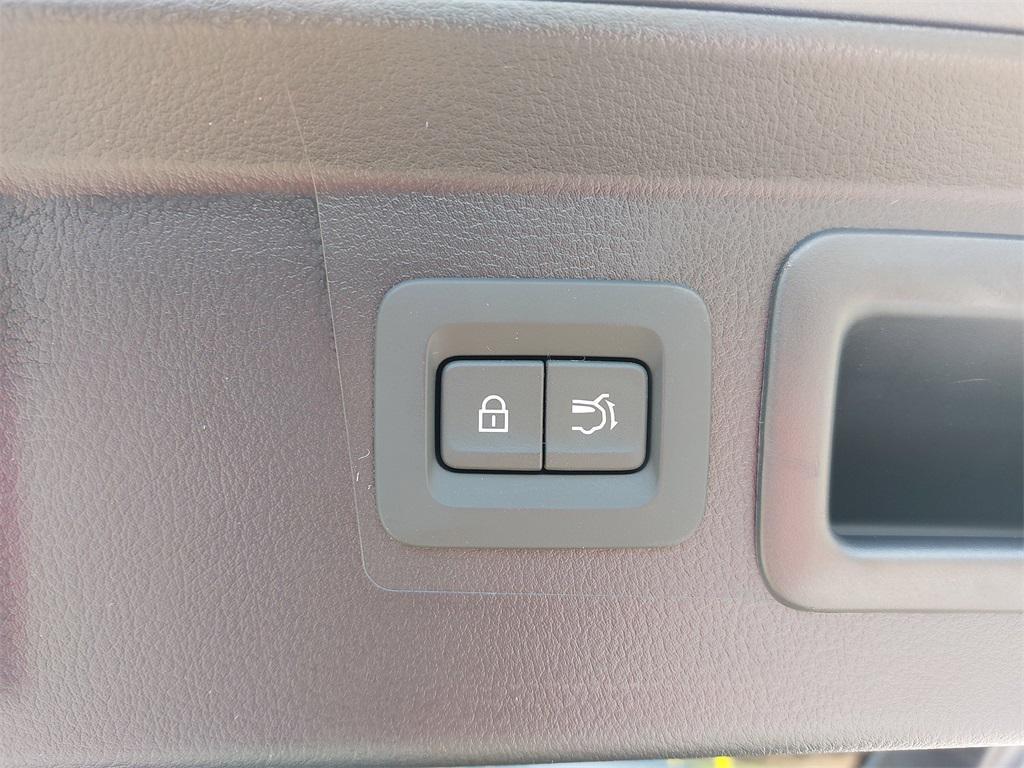 new 2025 Mazda CX-50 car, priced at $37,252