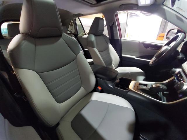 used 2022 Toyota RAV4 car, priced at $30,820