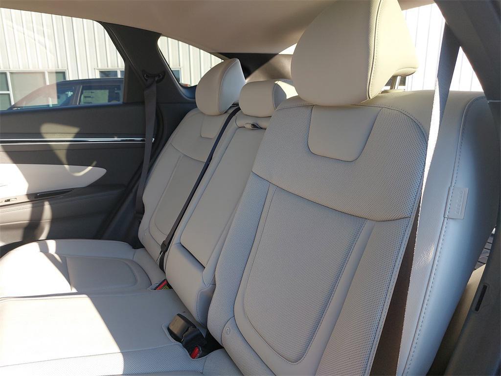 used 2024 Hyundai TUCSON Hybrid car, priced at $31,092