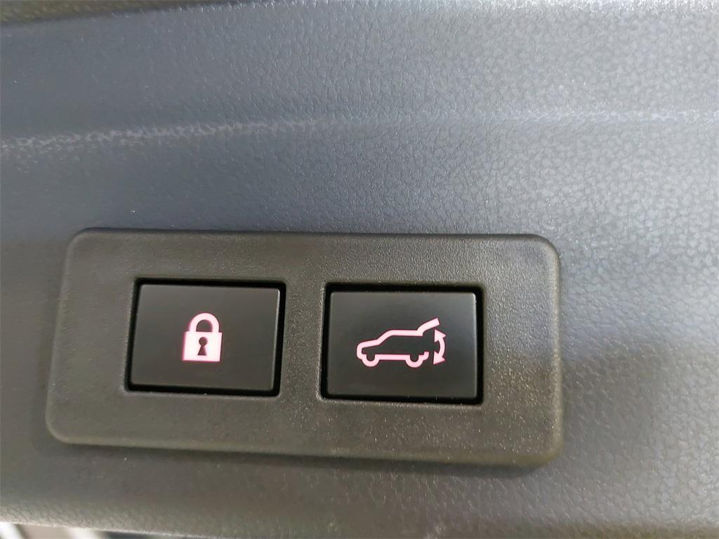 used 2024 Subaru Ascent car, priced at $38,428