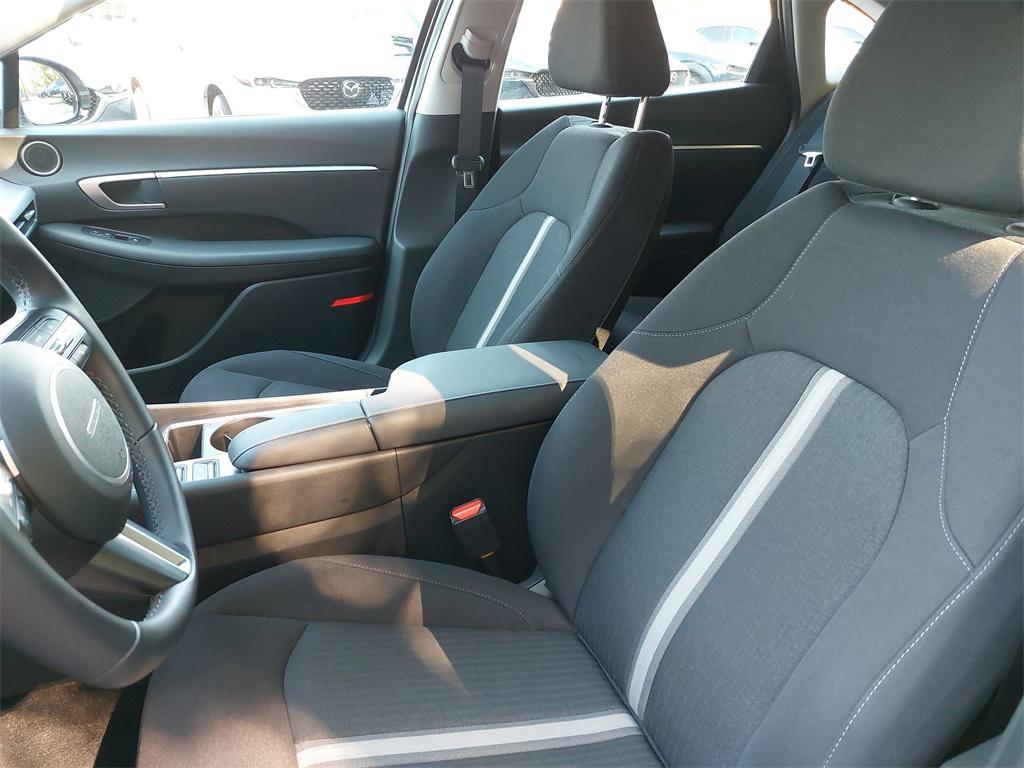 used 2024 Hyundai Sonata Hybrid car, priced at $27,261
