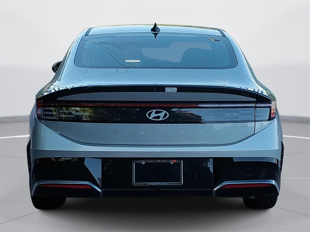 used 2024 Hyundai Sonata Hybrid car, priced at $27,261