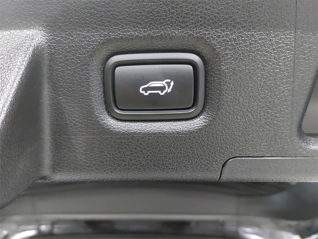 used 2023 Hyundai Santa Fe car, priced at $23,720