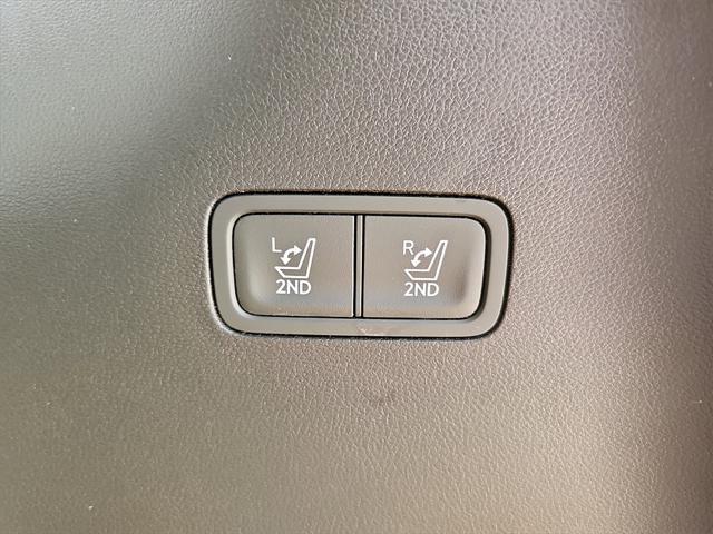 used 2024 Hyundai Santa Fe car, priced at $44,440