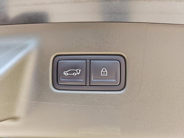 used 2024 Hyundai Santa Fe car, priced at $44,440