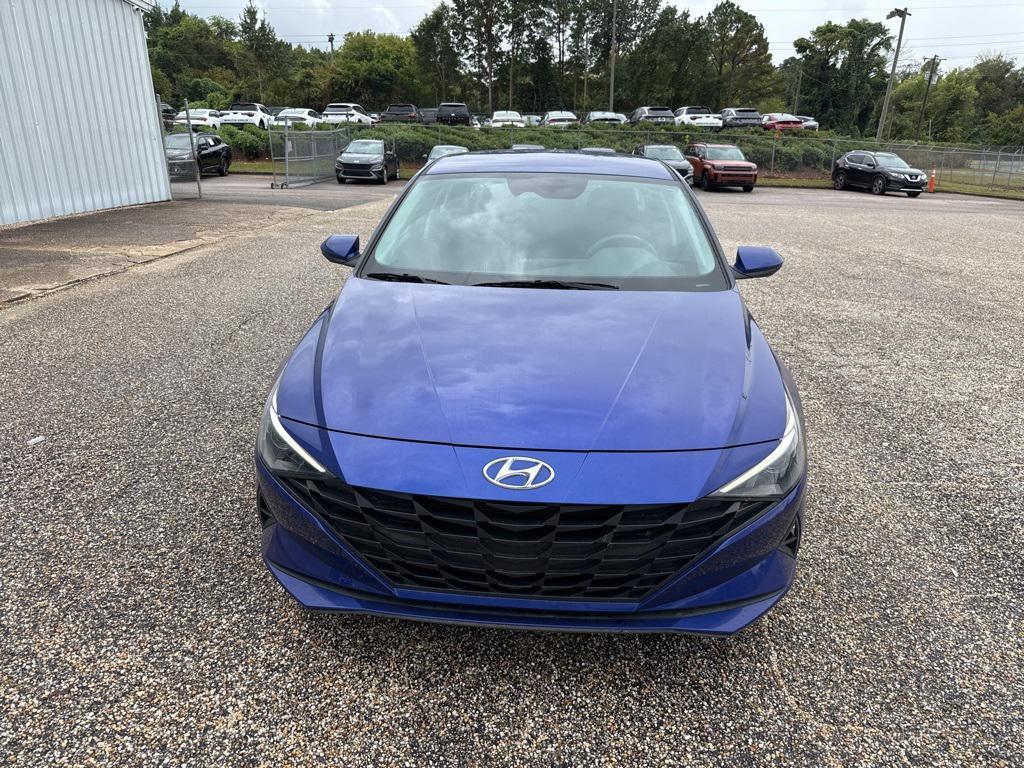 used 2023 Hyundai Elantra car