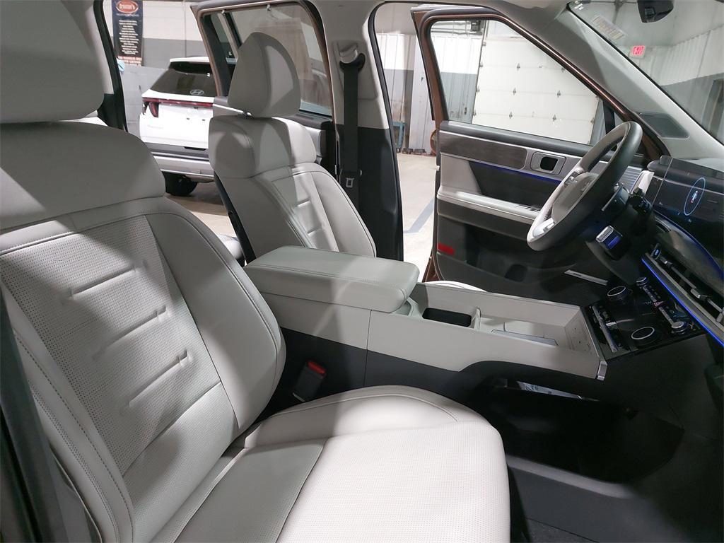 used 2025 Hyundai Santa Fe car, priced at $41,998